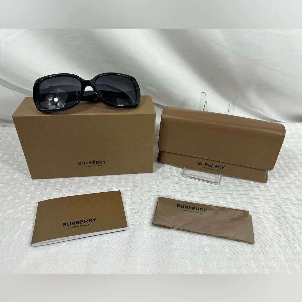 Burberry BE4160 Check Temple Square Sunglasses w/ Case & Box